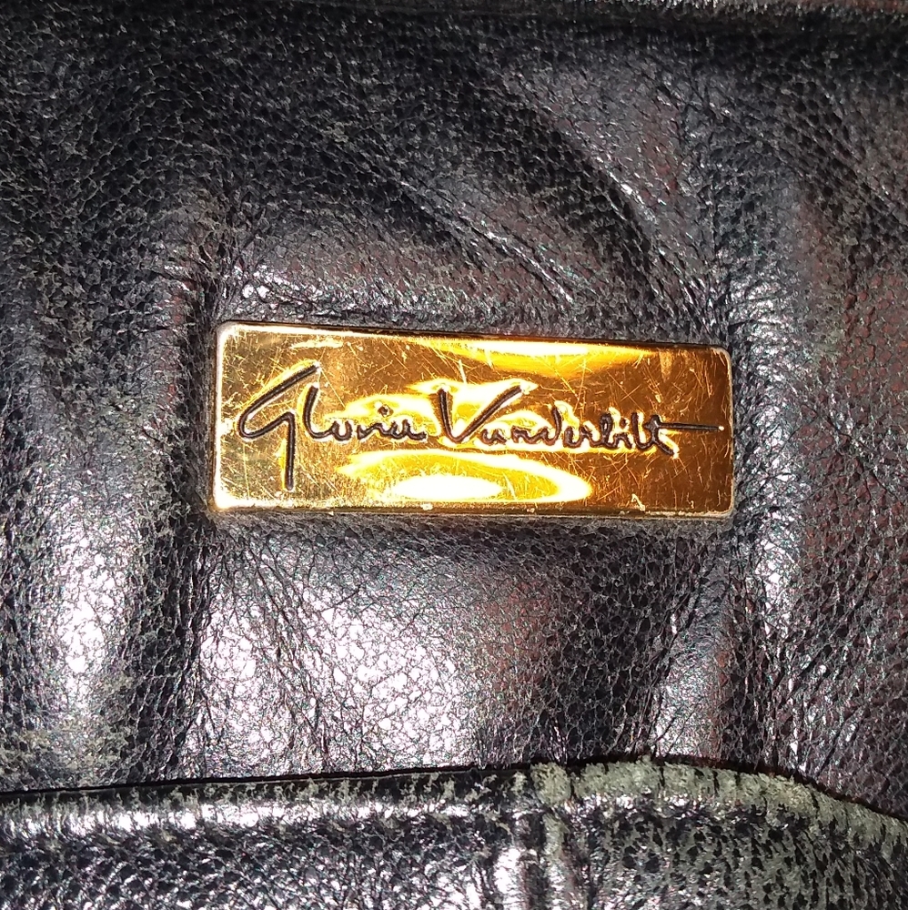 Gloria Vanderbilt Black Purse, Shoulder Bag, Two Handles, Gold Accents - Picture 5 of 13